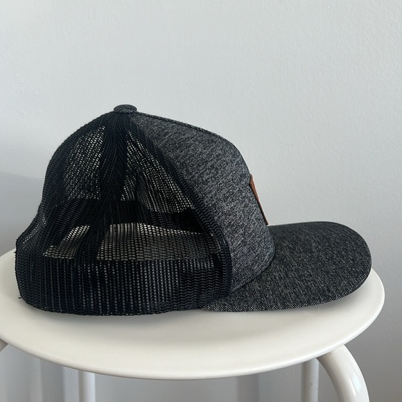 Hurly Trucker Cap - Picture 5 of 7